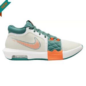 NWT Nike LeBron Witness 8 Basketball Shoes,  Sail/Geo Teal/Total Org